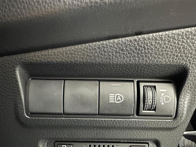 【運転席操作部】快適なドライブを楽しむための機能が装備されています！運転席から触れるので、使いやすいです！除菌プランいれていただくと、さらに清潔で安心していただけます！