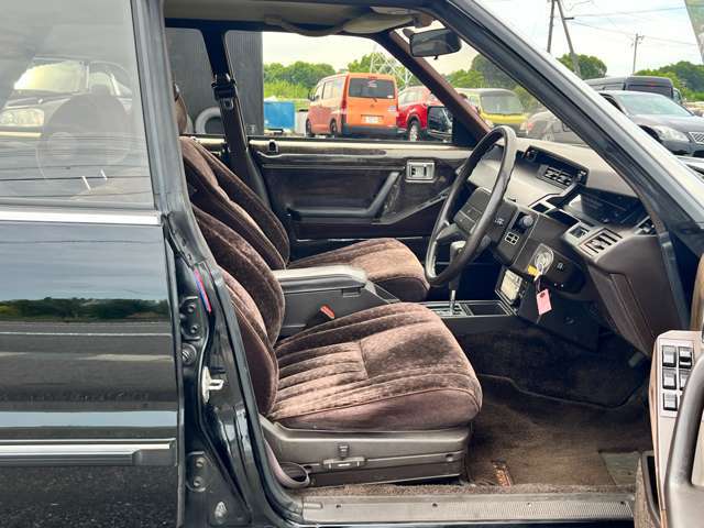 ご購入後も、車検から整備、修理まで自社でサポートさせていただく事ができます。