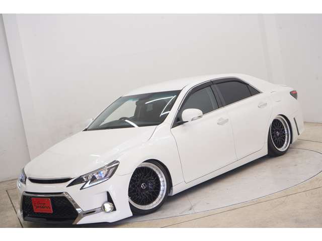 ●お客様に満足して頂けるよう専任スタッフが1台1台真心込めてピカピカに磨き上げて御納車致します。