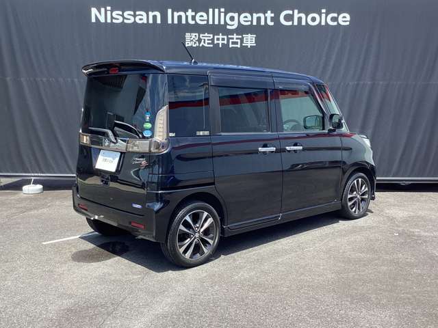 納車前に入念な点検整備をさせていただきます。もちろん全車走行距離無制限のワイド保証付きですので安心してお乗りいただけます。