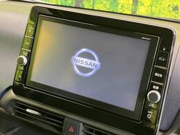 【純正9型ナビ】人気の純正ナビを装備。オーディオ機能も充実しており、Bluetooth接続すればお持ちのスマホやMP3プレイヤーの音楽を再生可能！毎日の運転がさらに楽しくなります！！