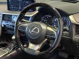 LIBERALAは、輸入車選びの新たなスタイルを提案するインポート・セレクト・ブランドです。オーナー様となる方がクルマから直接感じる感性を第一にした、最良の一台との出会いをコーディネートいたします。