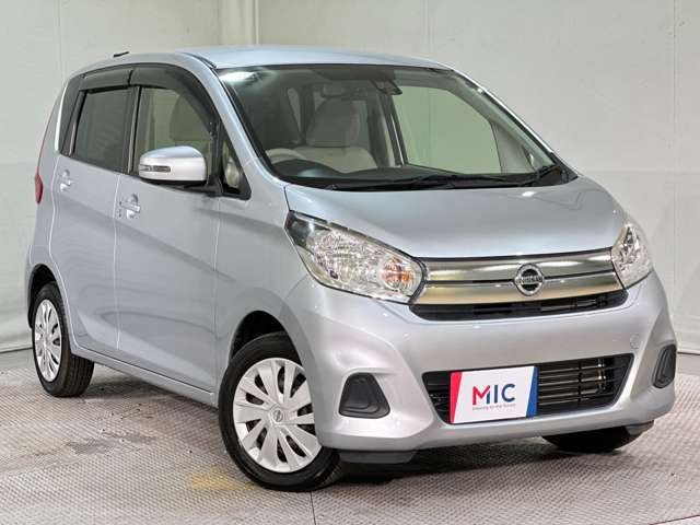 車検整備付でお出しいたします。当社の総額表示は車検代や自動車税等の諸費用も含まれている乗り出し料金です。（任意保険や追加品は別途）
