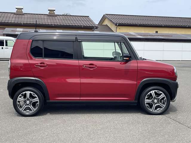 ボディーコーティングやナビの取り付け、下廻り防錆塗装も施行など、お車に関する様々なご要望に対応いたします♪お客様の1台のために相談に乗らせてください！！