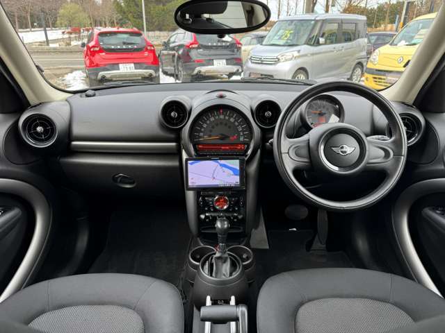 クーパーDクロスオーバーオール4入庫しました！ナビDTVバックカメラ,プッシュスタート,キセノンライト,フォグランプ,ETC！！お気軽にお問い合わせください