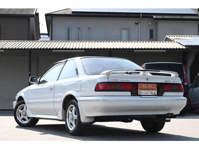 【コーティング】大好評ボディーへのガラスコーティング施工承ります☆ご納車でキレイなのは当たり前♪その後のお手入れは水洗いでOK！いかに良い状態を保つかがカギ☆純正やAftermarketパーツ等も取り寄せ・取付可能☆