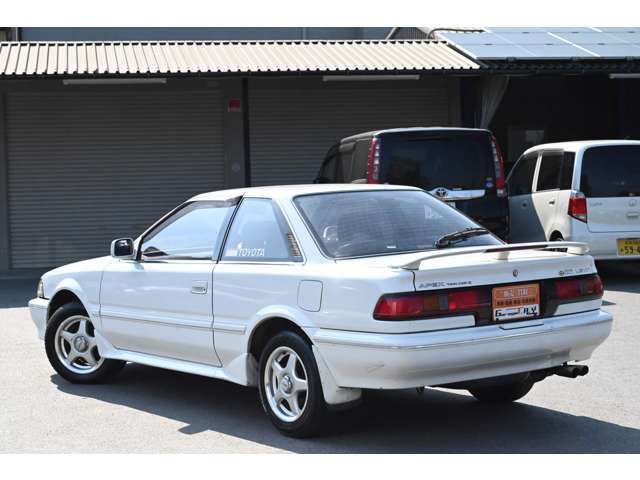 【コーティング】大好評ボディーへのガラスコーティング施工承ります☆ご納車でキレイなのは当たり前♪その後のお手入れは水洗いでOK！いかに良い状態を保つかがカギ☆純正やAftermarketパーツ等も取り寄せ・取付可能☆