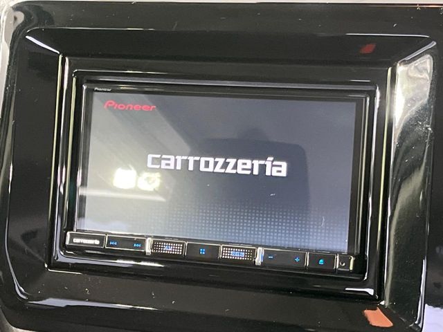 【ナビゲーション】使いやすいナビで目的地までしっかり案内してくれます。各種オーディオ再生機能も充実しており、お車の運転がさらに楽しくなります！！