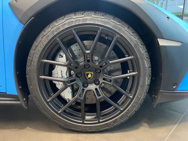 Morus 19inch Forged Matt Black