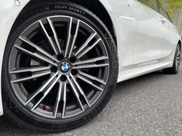 BMW認定中古車は保証も充実しております。2年間もしくは、1年間の保証に加え、最大4年間までの保証延長も可能でございます（対象車種限定）！充実の保証で、安心してお車をご利用いただけます！