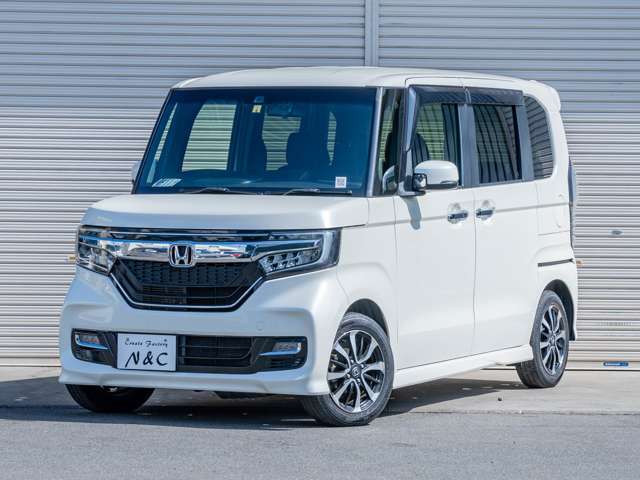 お車に関することは全てN＆Cにお任せください！新車・中古車販売だけでなく、車検、点検・修理、板金塗装、自動車保険、事故対応、レンタカー等、お悩みは当店の電話番号一つですべて解決可能です！