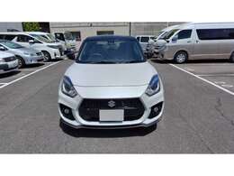 私たちは、皆様に安心と安全をお届けできる小川自動車工業株式会社を目指し、若い力を結集して邁進してゆく所在でございます。