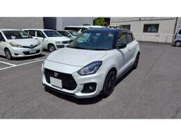 豊富な知識と経験を持ったメカニックがお客様のカーライフを快適にサポート致します。