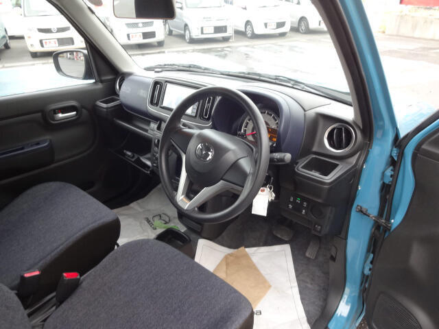 私達はお客様が楽しく、そして安全な車選びができますよう、分かりやすい情報開示を心がけております。価格の表示に関しては、支払総額を掲載する事で、初心者のお客様にも安心な情報をお届け致します。