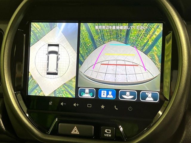 【全方位モニター用カメラ】専用のカメラにより、上から見下ろしたような視点で360度クルマの周囲を確認することができます☆死角部分も確認しやすく、狭い場所での切り返しや駐車もスムーズに行えます。
