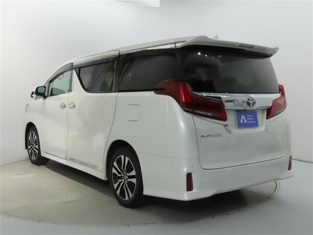 お客様のカーライフを十分にお手伝いさせて頂く為、中古車の販売は県内及隣接都県とさせて頂いております。どうぞご了承下さい。