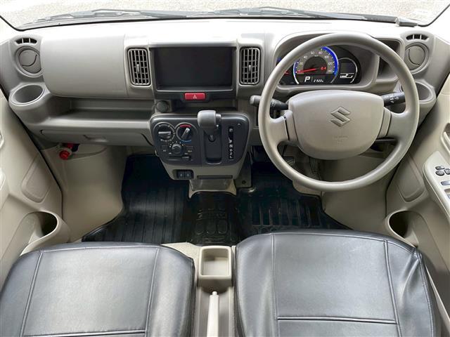 福島県郡山市「国道49号線」と「うねめ通り」沿い「桑野3丁目」交差点、茶色の「Brat」の看板が目印！！SUV専門店Brat郡山。ご遠方の方は、Brat郡山TEL:0066-9711-433405まで！LINEでのご商談も受付しております。