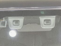 【スズキ　セーフティサポート】走行中に前方の車両等を認識し、衝突しそうな時は警報とブレーキで衝突回避と被害軽減をアシスト。より安全にドライブをお楽しみいただけます。