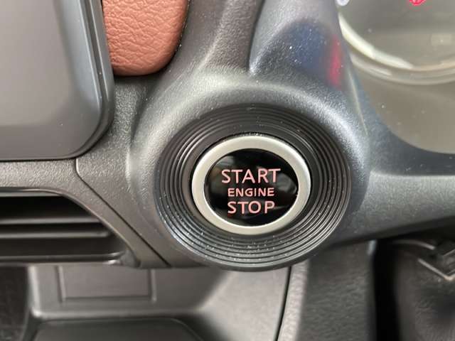 【運転席操作部】快適なドライブを楽しむための機能が装備されています！運転席から触れるので、使いやすいです！除菌プランいれていただくと、さらに清潔で安心していただけます！