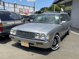 純正シルバーベース・前後メッキバンパー・オリジナルステー・丸目ライト・エクステ・クオーター左右BP・ローダウン・新品ラリーホイール・新品リボンタイヤ・ベンコラ8人乗りサードシート付・程度良好・保証付