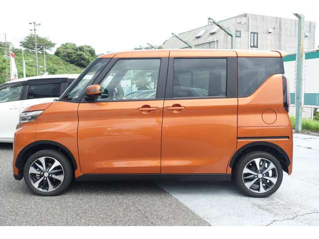 店舗にて現車の確認もいただけますので、お電話で在庫のご確認の上是非ご来店くださいませ！！店舗直通電話　078-753-3933