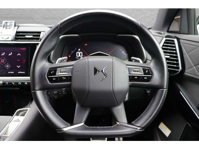 バックオーダーをご利用いただければ、希少なお車や、特定の装備のついたお車など、お客様からのご要望に応じて全国ネットワークからお探しさせて頂きます
