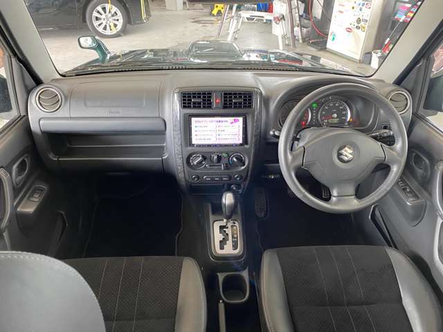 ☆販売はもちろんのこと、買取・板金・車検・日常のメンテナンスから修理や保険等幅広くご相談に応じます☆お気軽にスタッフまで☆