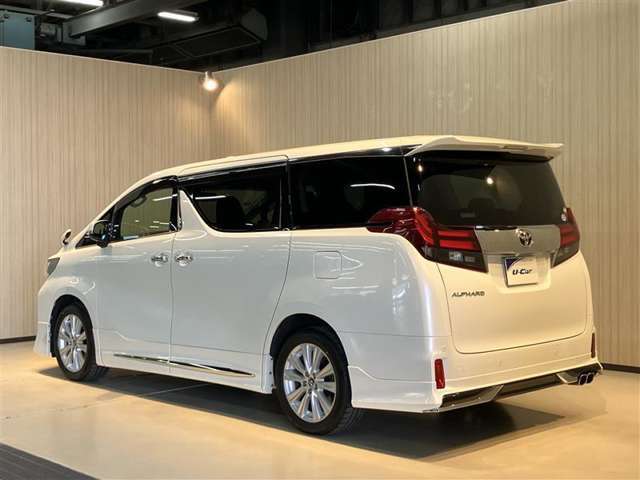 家族でドライブ！楽しい思い出のためにミニバンにしませんか？