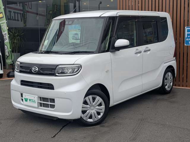展示車、内装、外装クリーニング済みです(*^^*)外装磨きはもちろんのこと、撥水コート仕上げも施工済みです！今話題のオゾン除菌消臭もおこなっております！