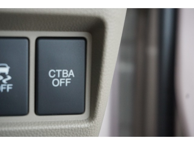 【CTBAシティアクティブブレーキシステム】低速走行時に前方の車両に追突する危険がある場合、ブレーキを操作を補助する装置です。絶対にブレーキを踏まなくていいものではないのでお気を付けください。