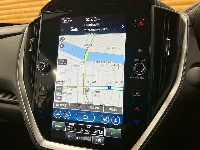 【純正11.6ナビ】一体感のあるナビは、高級感ある車内を演出してくれます。Bluetooth再生などオーディオ機能も充実しておりますので、運転もより楽しめます♪