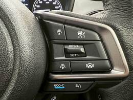 【アダプティブクルーズコントロール】高速走行時に前方のお車を追従してくれるので、長距離ドライブの疲労は大きく軽減されます。