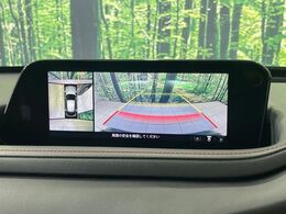 【360°ビューモニター】専用のカメラにより、上から見下ろしたような視点で360度クルマの周囲を確認することができます☆死角部分も確認しやすく、狭い場所での切り返しや駐車もスムーズに行えます。