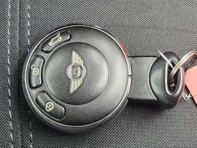 お支払い方法は、現金又は、各種カードも御利用いただけます。（全カード会社対応です）・オートローンの取り扱いもしております。84回払いまでOKです！ http://www.mariyam1.com