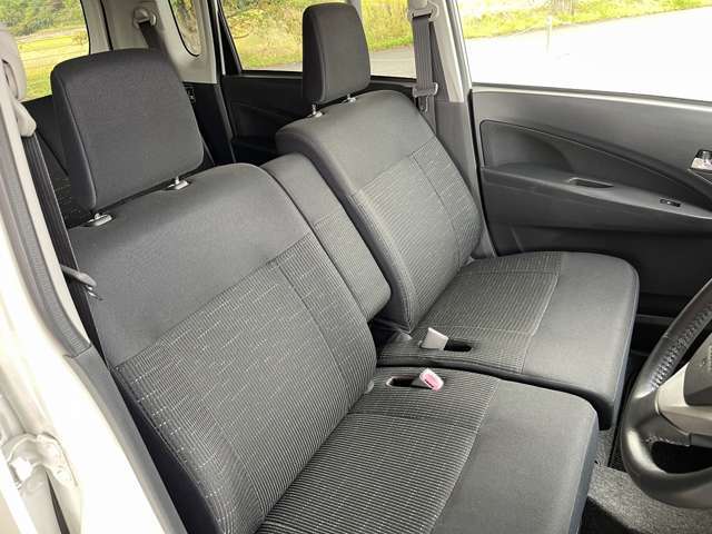 ご購入後の『1ヶ月点検』・『6ヶ月毎のオイル交換と点検』もあって、お客様のカーライフを徹底サポートさせて頂きます！メンテナンスから修理、鈑金などもお任せ下さい！全国チェーンのホリデー車検で車検も安い♪