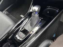 安心の全車保証付き！（※部分保証、国産車は納車後3ヶ月、輸入車は納車後1ヶ月の保証期間となります）。その他長期保証(有償)もご用意しております！※長期保証を付帯できる車両には条件がございます。