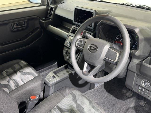 ご来店可能な方はぜひ実際に見てみることをオススメいたします！！他の車種との比較が簡単♪ご来店のご予約も大歓迎！！ぜひお問い合わせください！！