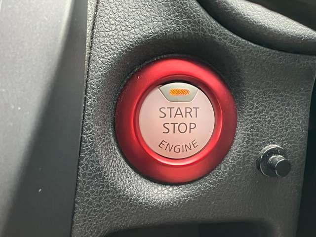 運転席周りの操作部はこのようになっております。詳しくはスタッフまで⇒0120-87-5335