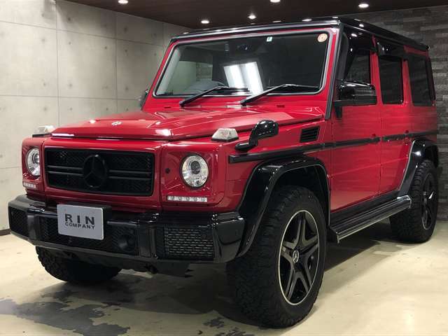 弊社では熟練した専門のメカニックのいる自社工場も完備しております。ご納車後も安心して快適なカーライフをお過ごしできるよう、しっかりサポート致します