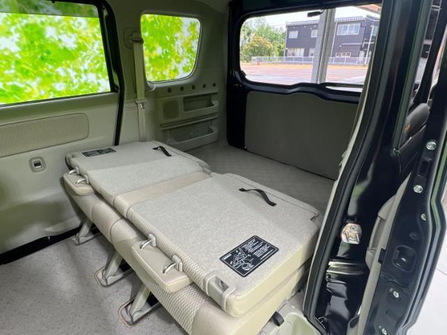 WECARS（ウィーカーズ）は全国250店舗展開！お客様が安心してカーライフをお楽しみいただけるよう社員一同心を込めてサポートいたします。