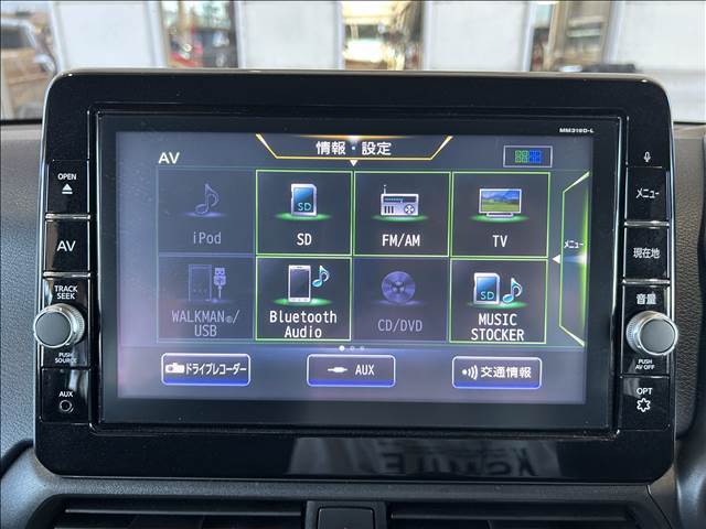 ☆内外装クリーニング☆車の隅々まで徹底的にクリーニングを行っておりますので内外装ともに綺麗な状態でご納車いたします！