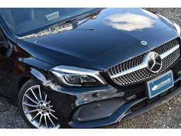 AMGライン装着でスタイリッシュなフロントマスクです♪　☆お住まいの地域にてナンバー取得後、店頭にてご納車をさせて頂くことも可能です！陸送費用の節約ができますね♪※一部適用外地域がございます☆