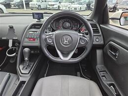 【ハンドル】『ハンドル/ステアリング』の画像になります。写真の内容に関してご不明点、ご質問等がございましたらお気軽にガリバー店舗までお問い合わせください。