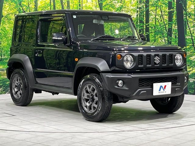 大好評のボディコーティング「弾スプラッシュコート」もご納車までに施工可能。通常のガラスコートと異なる、耐久年数6年の無機質ガラスコーティングが、ボディをキレイな状態に保ってくれます。