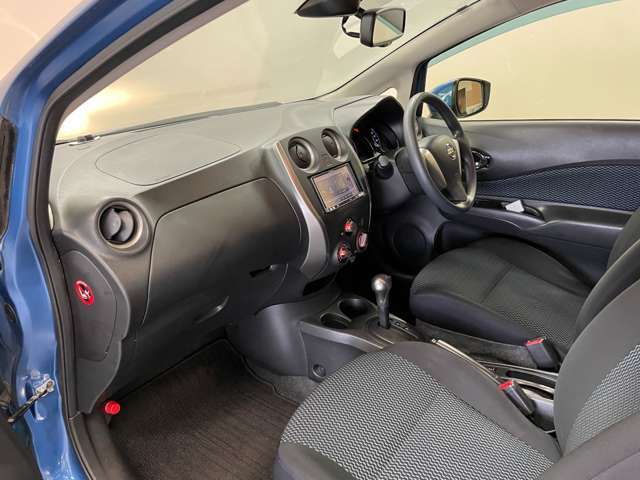 広々とした空間で、手軽にお荷物を出し入れ可能です！！