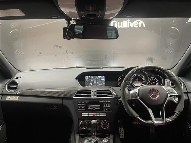 LIBERALA前橋ではドイツプレミアム御三家のBMW、M・BENZ、Audiをはじめとする数多くの輸入車を取り揃えております。是非ブランドの違いを較べて愉しんで下さい。新しい驚きと発見をお届け致します。
