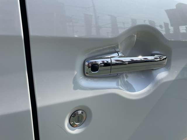 自動車保険アドバイスしております。自分の保険内容しっていますか？ほとんどお客様が現在加入している保険内容を把握しておられません。新しいお車をご購入の際は自動車保険の見直しもお考え下さい。