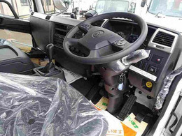 AAC PS PW SRS ABS キーレス 左電格ミラー クルーズコントロール EZGO 車線逸脱警報装置 衝突被害軽減ブレーキ フォグランプ トラクションコントロール
