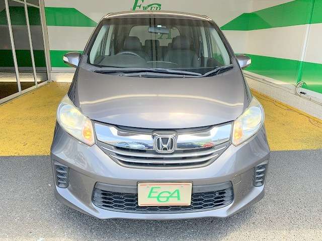 禁煙車です！また、ミラーウインカー・プライバシーガラス付きです！