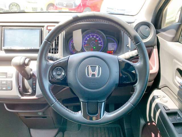 自社整備工場完備！　納車後のアフターフォローも安心してお任せください！